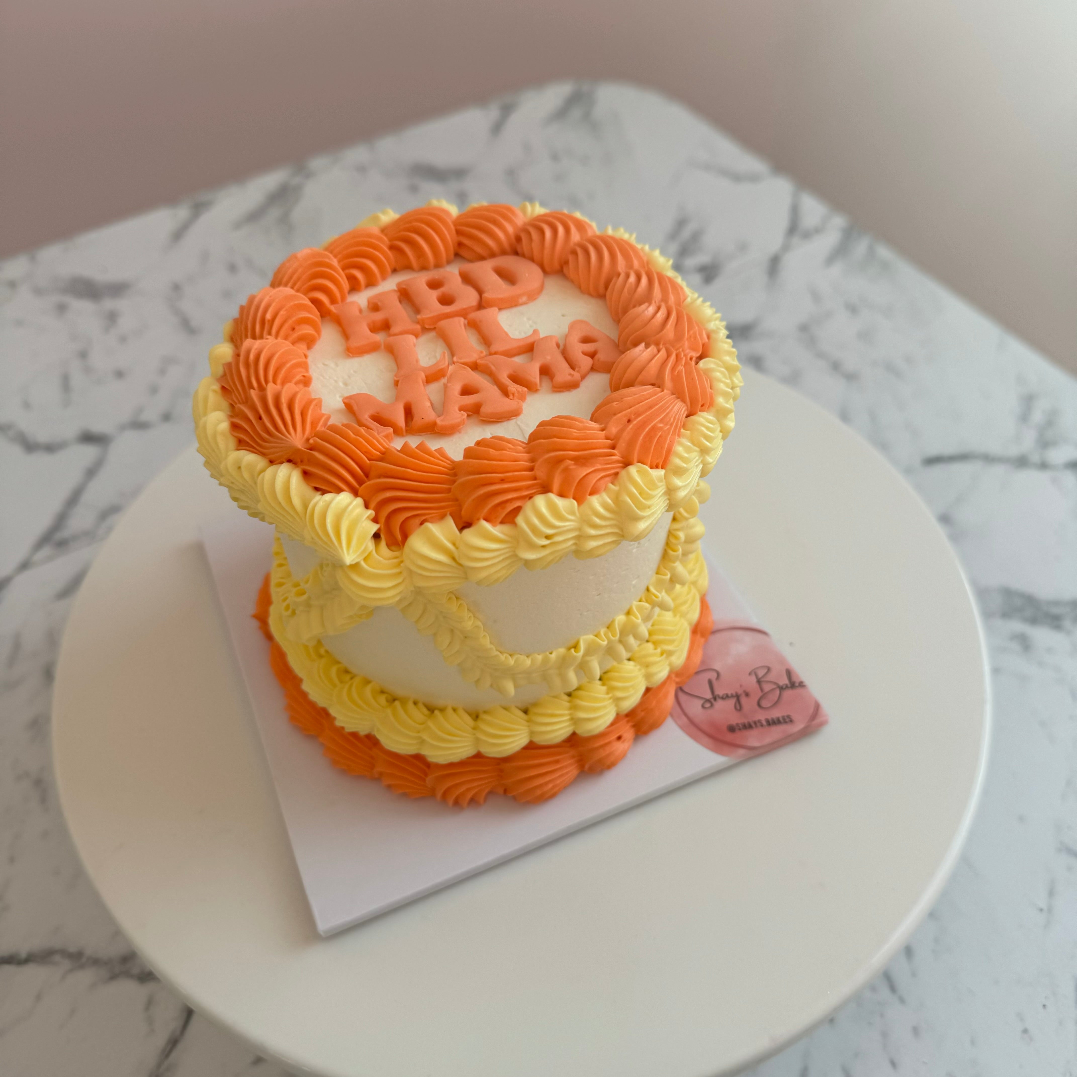 Vintage Round Cake