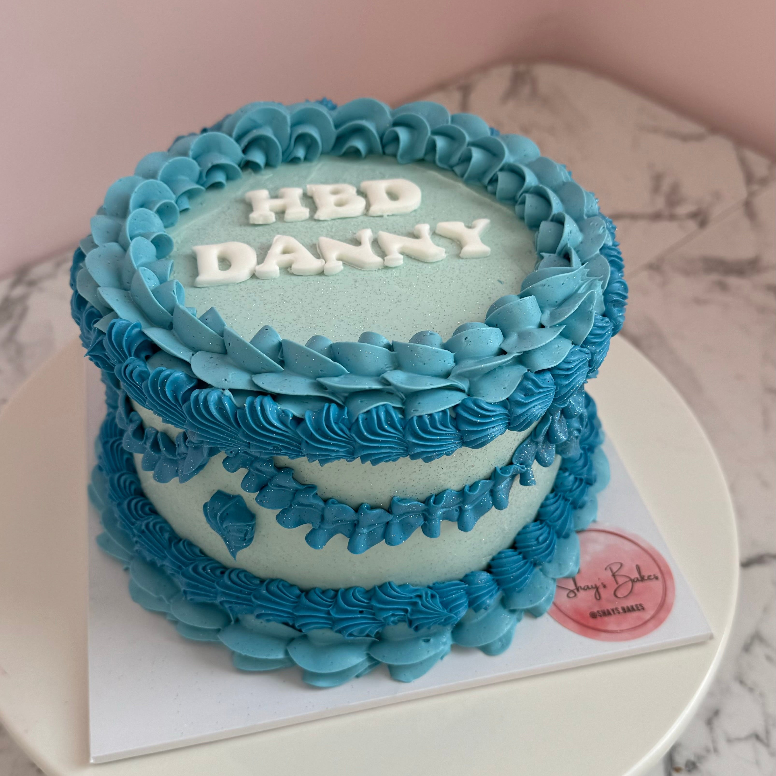 Vintage Round Cake