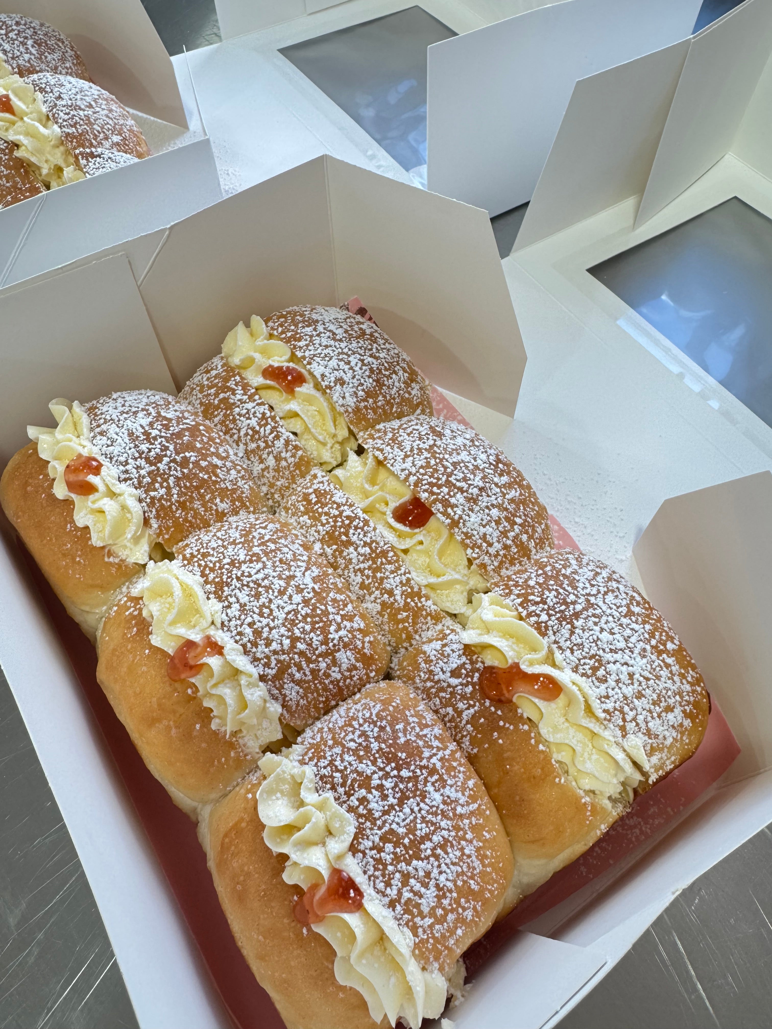 Fiji Cream Bun (6pk)